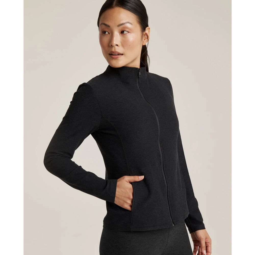 Beyond Yoga Women's Black Zip-Up Turtleneck Sweater